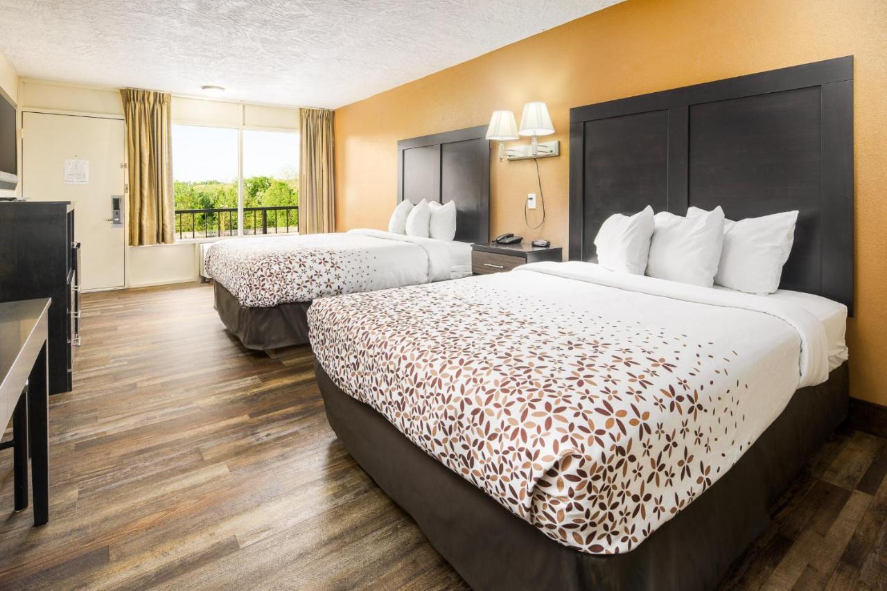 Americana Inn A Travelodge By Wyndham Pigeon Forge Eksteriør bilde