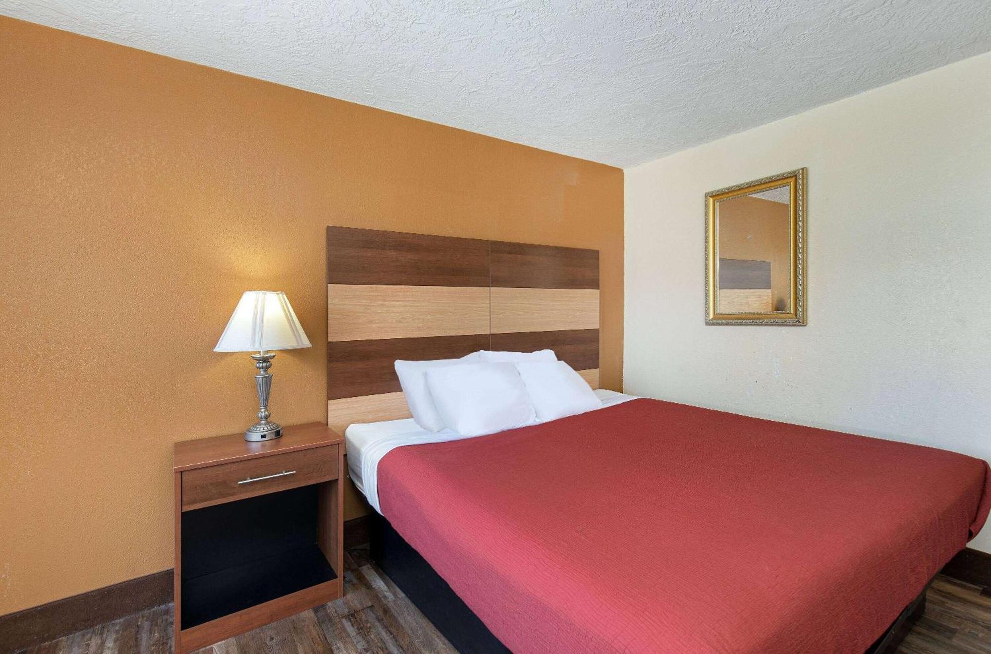 Americana Inn A Travelodge By Wyndham Pigeon Forge Eksteriør bilde